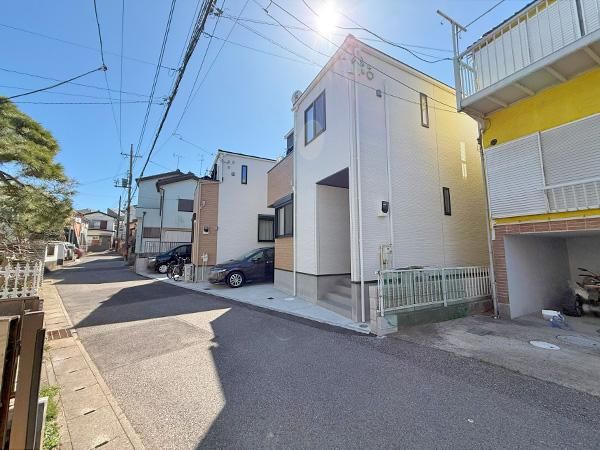 New 2025 3LDK+S Detached House Near Kitahatsutomi Station, Kamagaya - Thumbnail 3