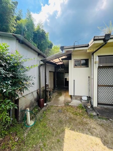 Used 4DK House for Sale in Miyazaki City, Miyazaki Prefecture - Thumbnail 3