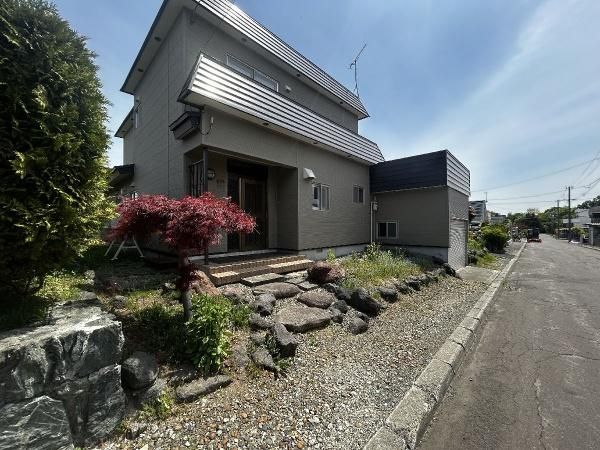329 sqm Land for Sale in Kitahiroshima, Hokkaido - Thumbnail 2