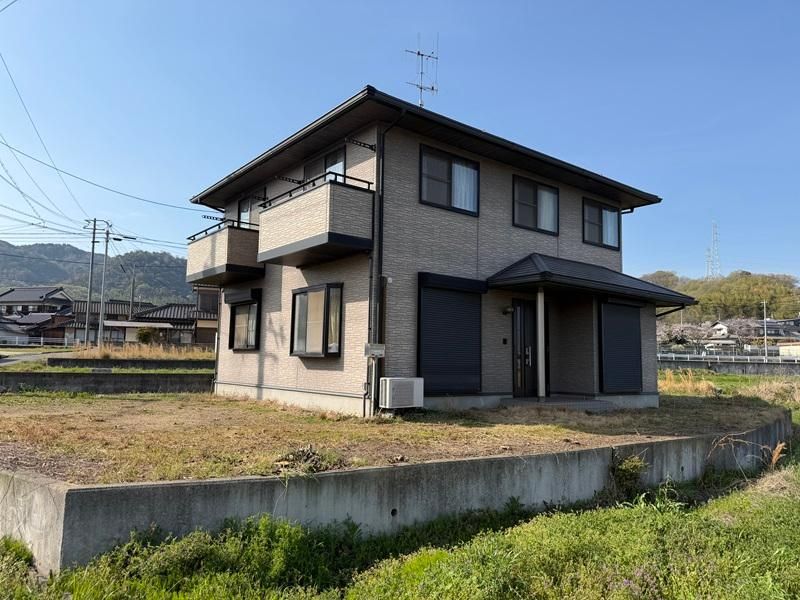 4LDK Detached House on 430m2 Lot in Satosho, Okayama - Thumbnail 2