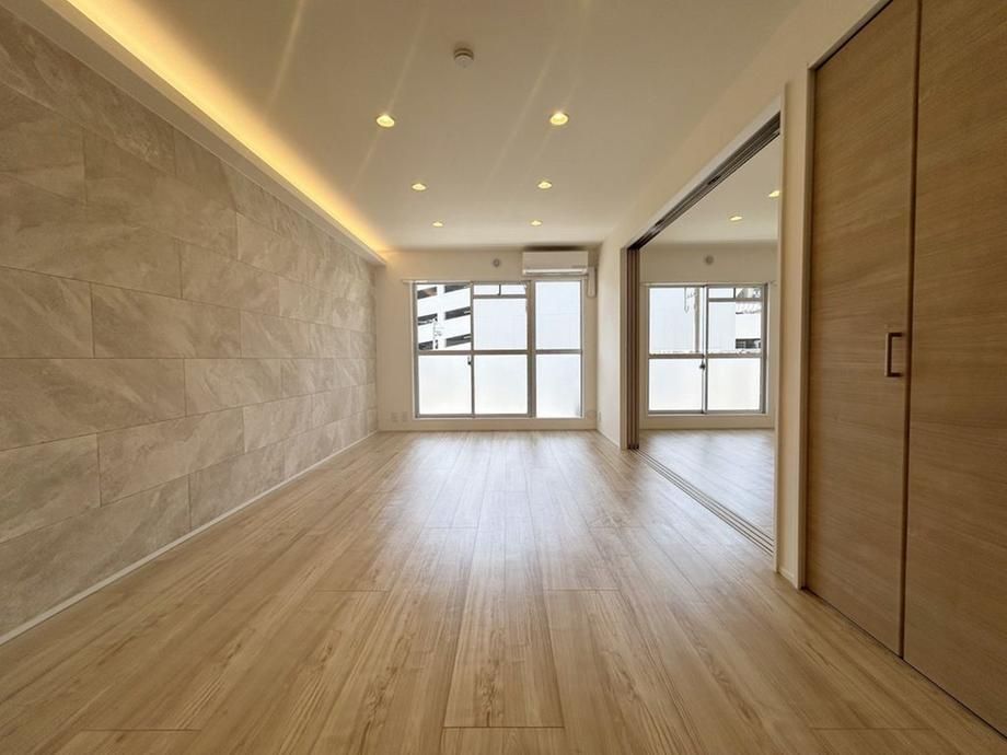 4LDK Apartment for Sale in Funabashi, Chiba - 98.21m² - Thumbnail 4