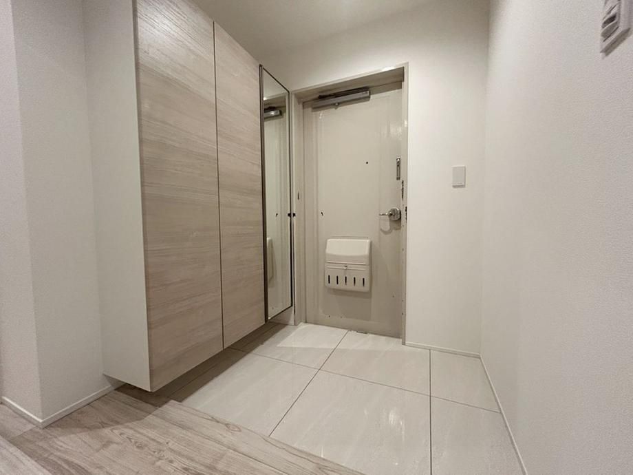 4LDK Apartment for Sale in Funabashi, Chiba - 98.21m² - Thumbnail 2