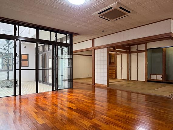 7LDKK RC House in Naha City, Okinawa - 264 sqm Land - Thumbnail 4
