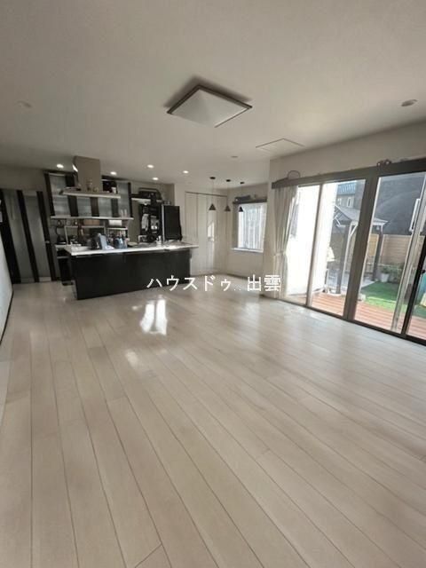4LDK House for Sale in Izumo City, Shimane - 122m2 - Thumbnail 4
