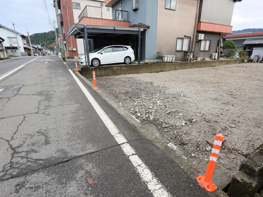 Land for Sale in Echizen City, Fukui - 207.76 sqm - Thumbnail 3