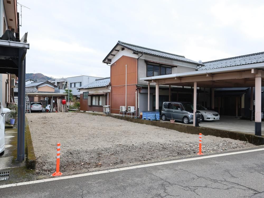 Land for Sale in Echizen City, Fukui - 207.76 sqm - Image 1