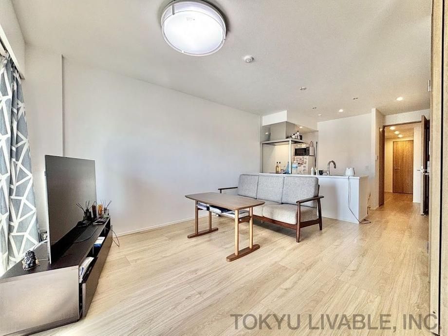 3LDK Apartment for Sale in Yamato, Kanagawa - 67.85m2 - Thumbnail 3