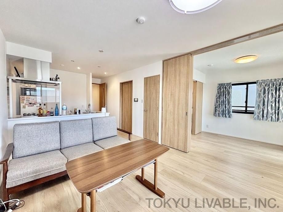 3LDK Apartment for Sale in Yamato, Kanagawa - 67.85m2 - Thumbnail 4