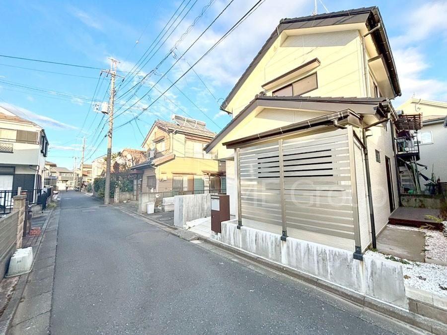 Renovated 2LDK House for Sale in Higashimurayama, Tokyo - Thumbnail 2