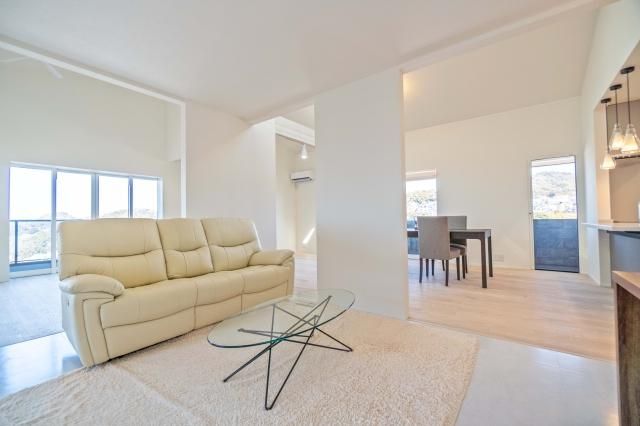 Ocean View 3LDK House in Hayama, Kanagawa - Thumbnail 4