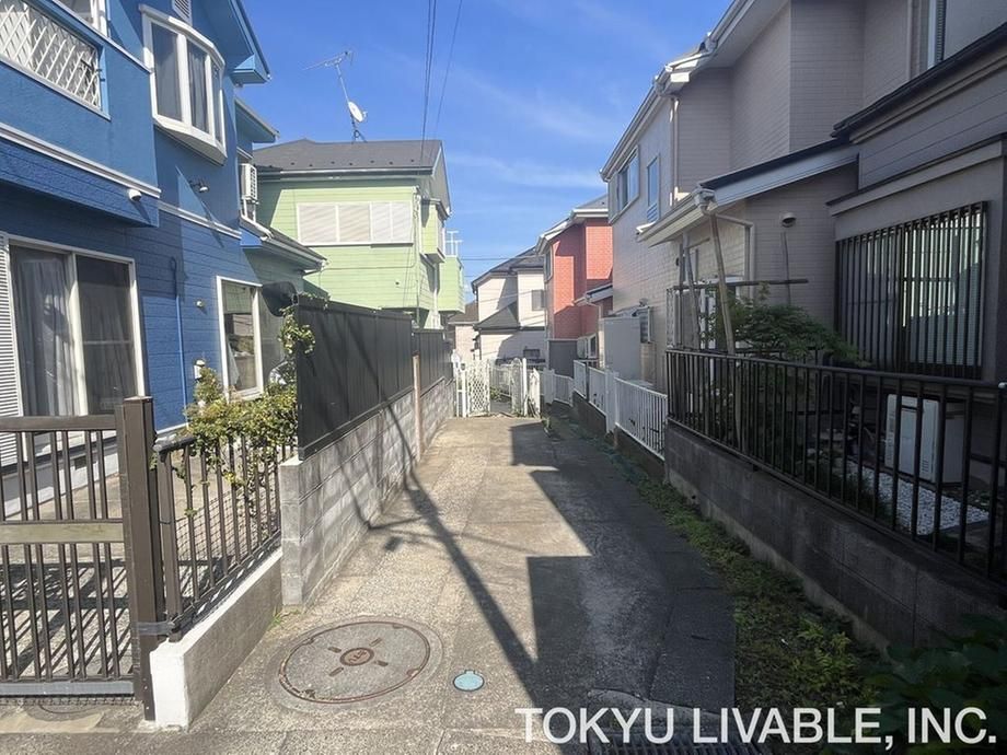 4LDK Resale House in Totsuka-ku, Yokohama for 28 Million Yen - Thumbnail 2