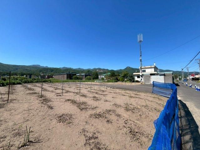 Land for Sale in Teine-ku, Sapporo - 2,827 sqm - Thumbnail 4