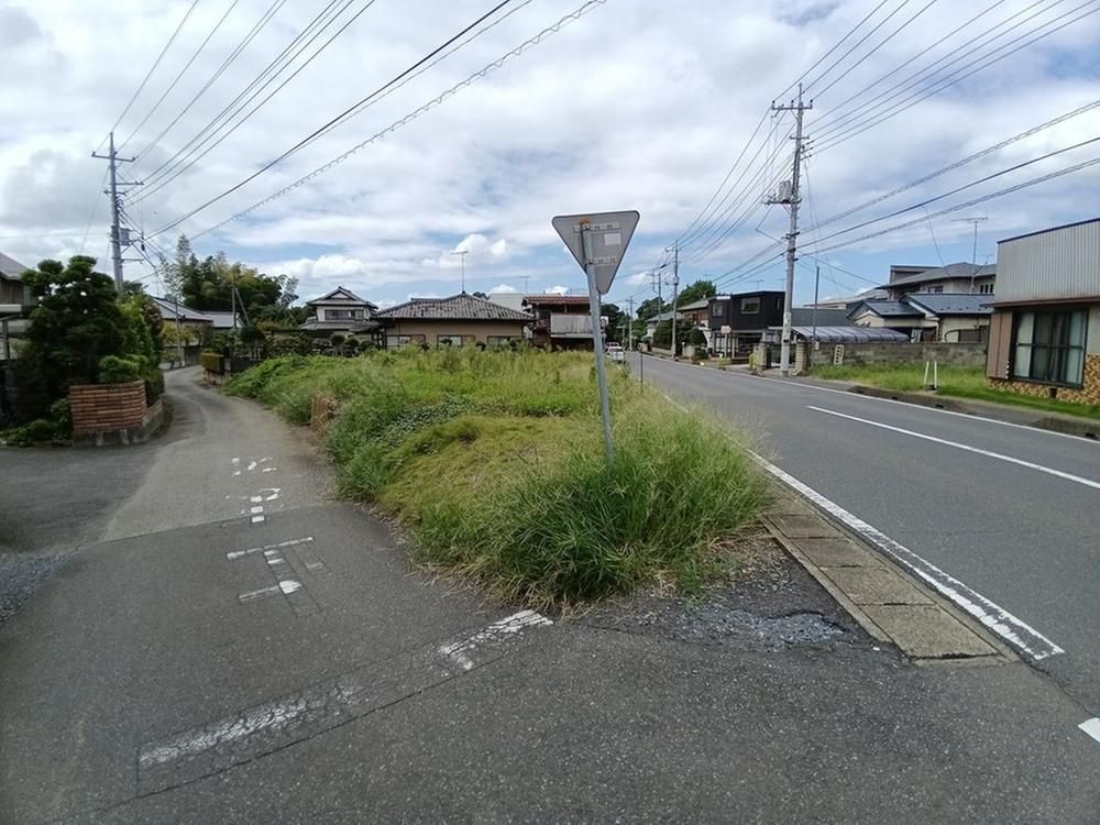 Land for Sale in Chikusei, Ibaraki - 383.9 sqm Corner Lot - Thumbnail 3