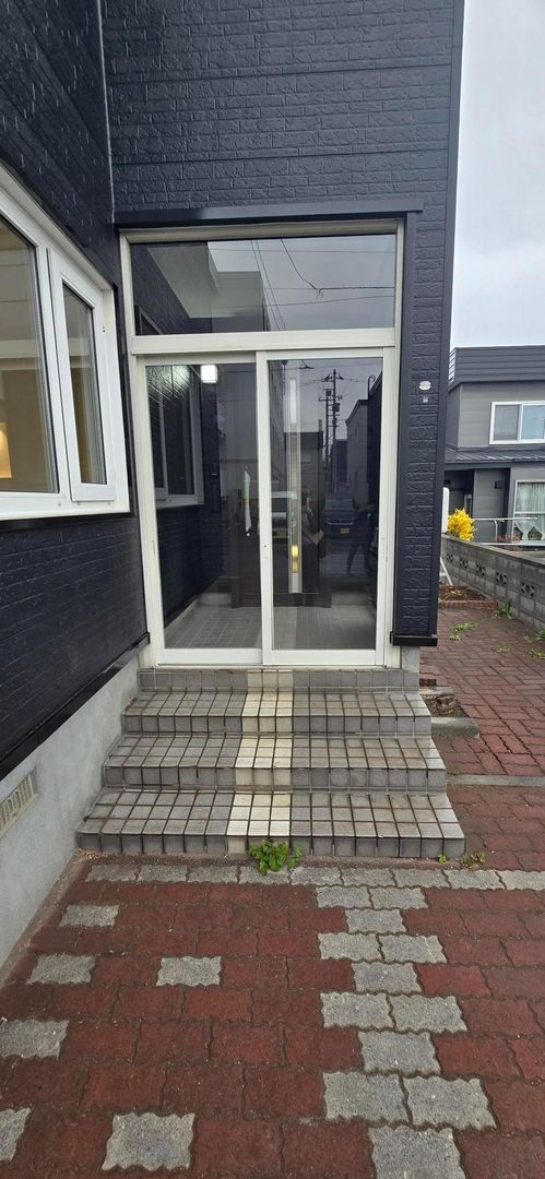 Renovated 4LDK House in Nishi Ward, Sapporo - 120.89m2 - Thumbnail 4