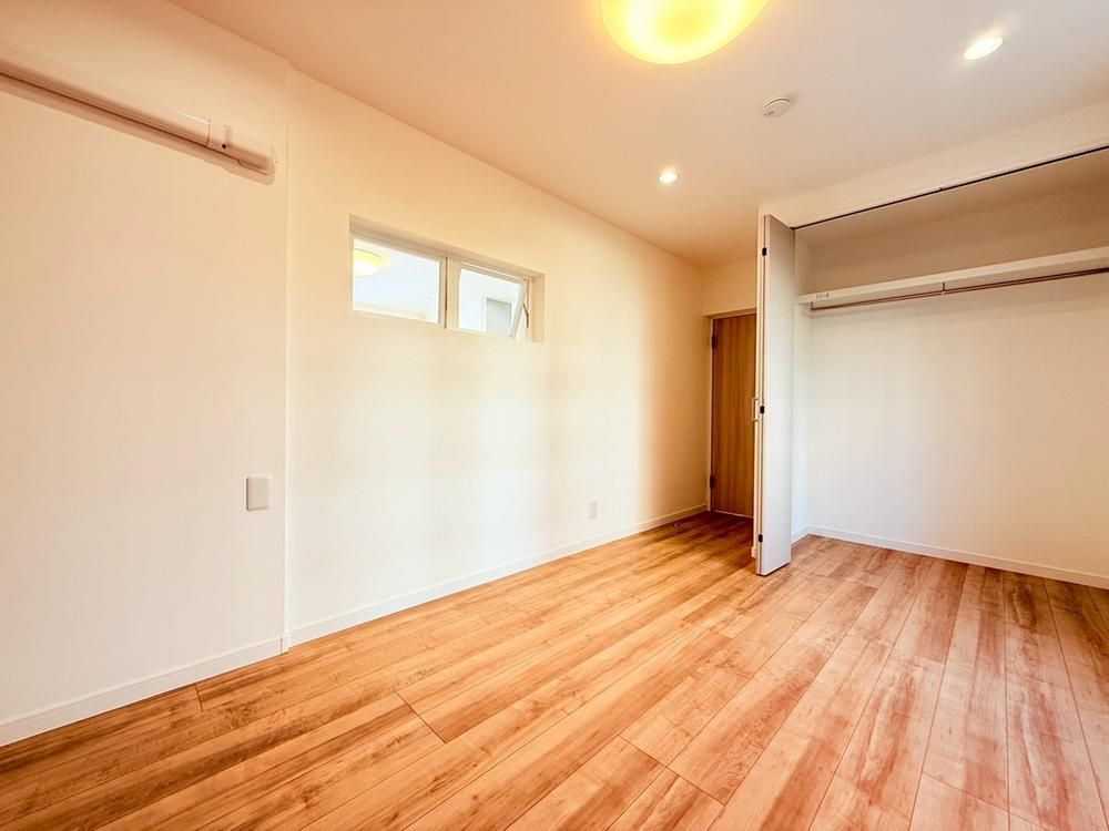 Renovated 1LDK Apartment Near Yokohama Station, Nishi Ward - Thumbnail 3