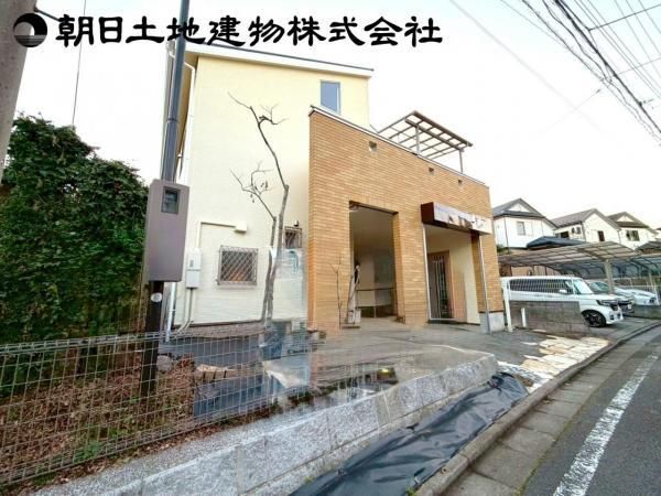 Renovated 3LDK House with Garage & Loft in Hachioji, Tokyo - Thumbnail 3