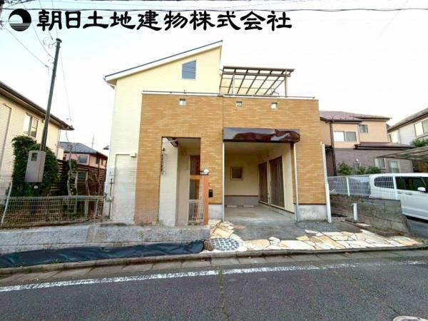 Renovated 3LDK House with Garage & Loft in Hachioji, Tokyo - Thumbnail 2
