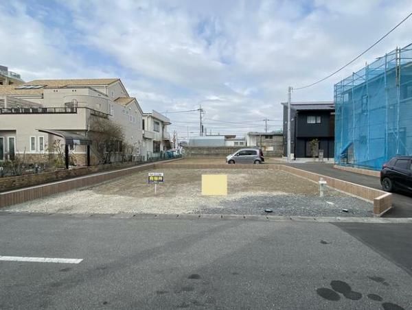 Land for Sale in Utsunomiya, Tochigi - 179.02 sqm, No Building Conditions - Image 1