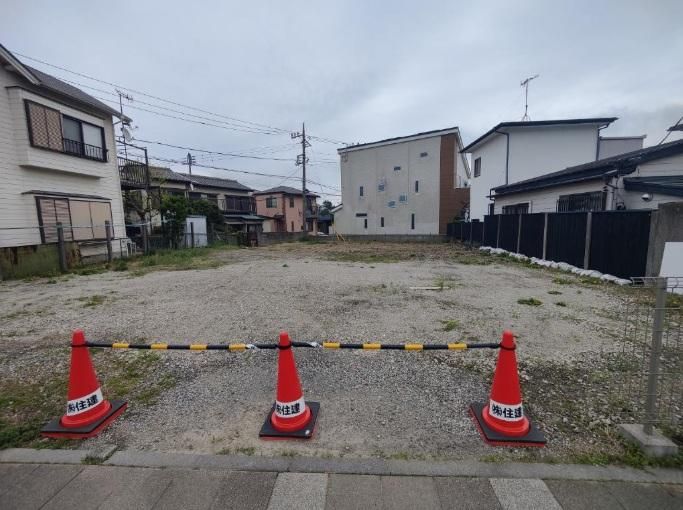 Land for Sale in Oiso, Kanagawa - 370 sqm Corner Lot - Thumbnail 4