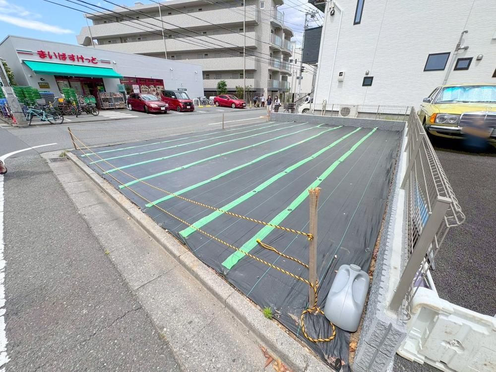 Land for Sale in Setagaya, Tokyo - 71.14 sqm Corner Lot - Thumbnail 4