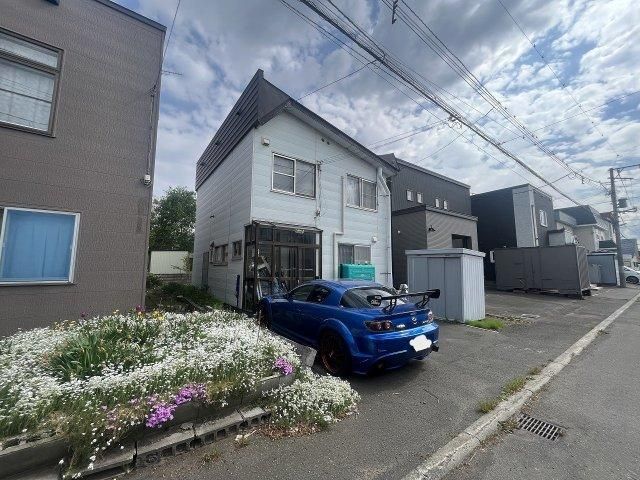 5LDK House for Sale in Higashi-ku, Sapporo - 67m2 - Thumbnail 2