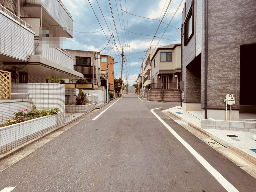 2LDK+S Detached House in Nagasaki, Toshima-ku, Tokyo - Thumbnail 4