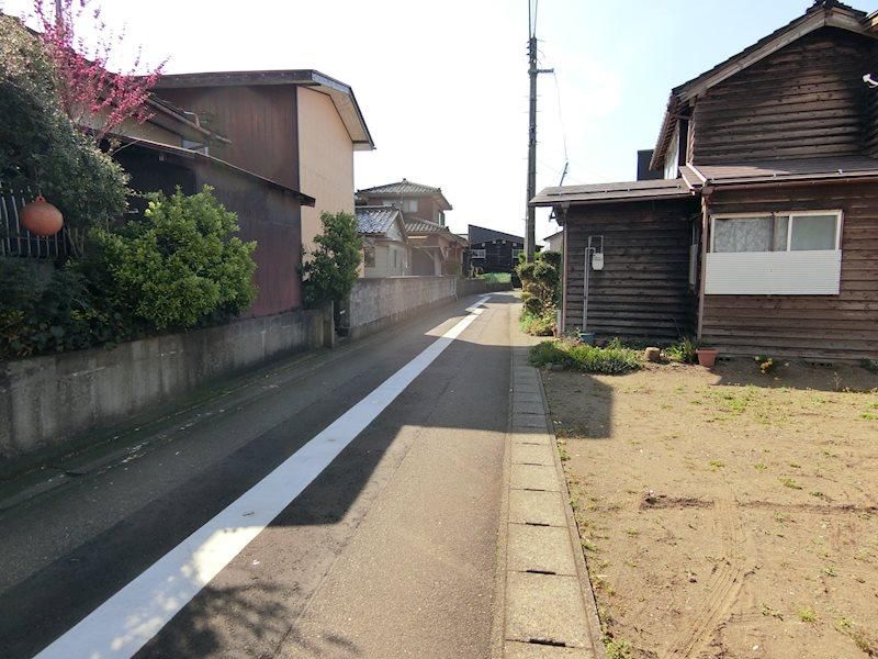 Land for Sale in Joetsu City, Niigata - 219.14 sqm - Thumbnail 3