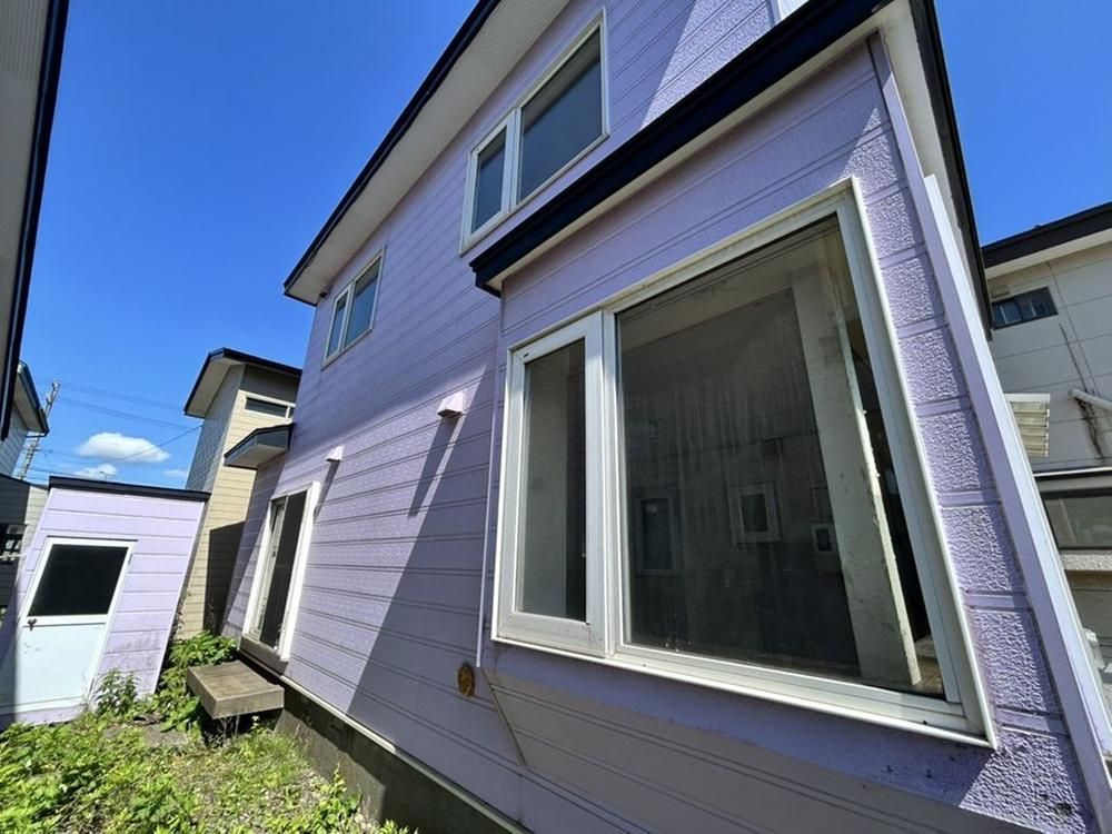 4LDK Detached House for Sale in Muroran, Hokkaido - 8.99 Million Yen - Thumbnail 3
