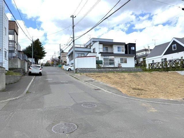 244.5 sqm Corner Land for Sale in Minamisawa, Sapporo - Thumbnail 3