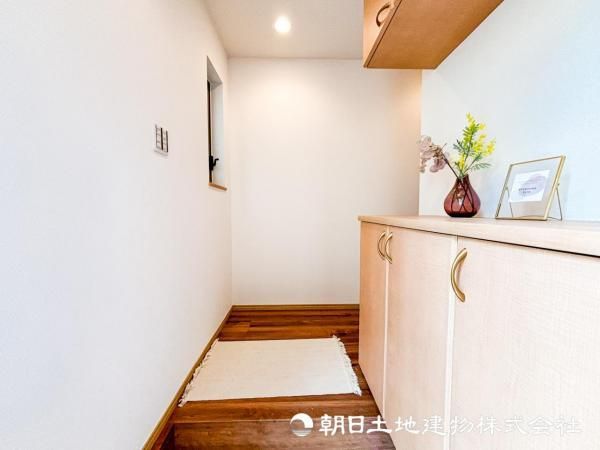 Renovated 4LDK House in Yōkōdai, Yokohama - 36.8 Million Yen - Thumbnail 3