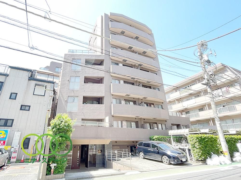1LDK Renovated Apartment for Sale in Minato-ku, Tokyo - Thumbnail 3