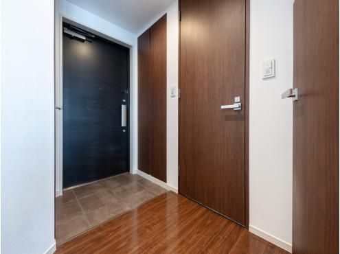 1LDK Apartment for Sale in Kanagawa Ward, Yokohama - Thumbnail 3
