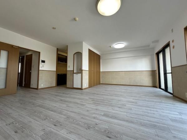 Renovated 3LDK Apartment in Miyazaki City Near Station - Thumbnail 3