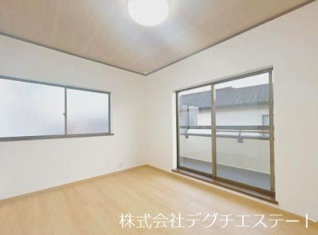 Renovated 4LDK House in Fuji City with 203 sqm Land - Thumbnail 4