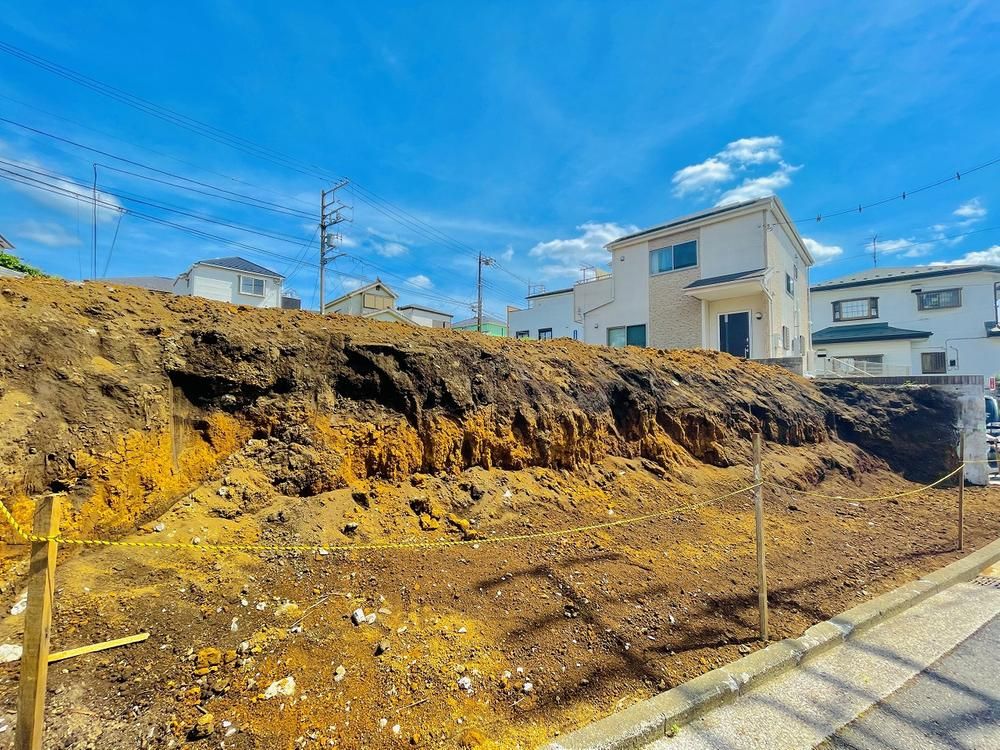 Land for Sale in Asahi Ward, Yokohama, Kanagawa - Thumbnail 2