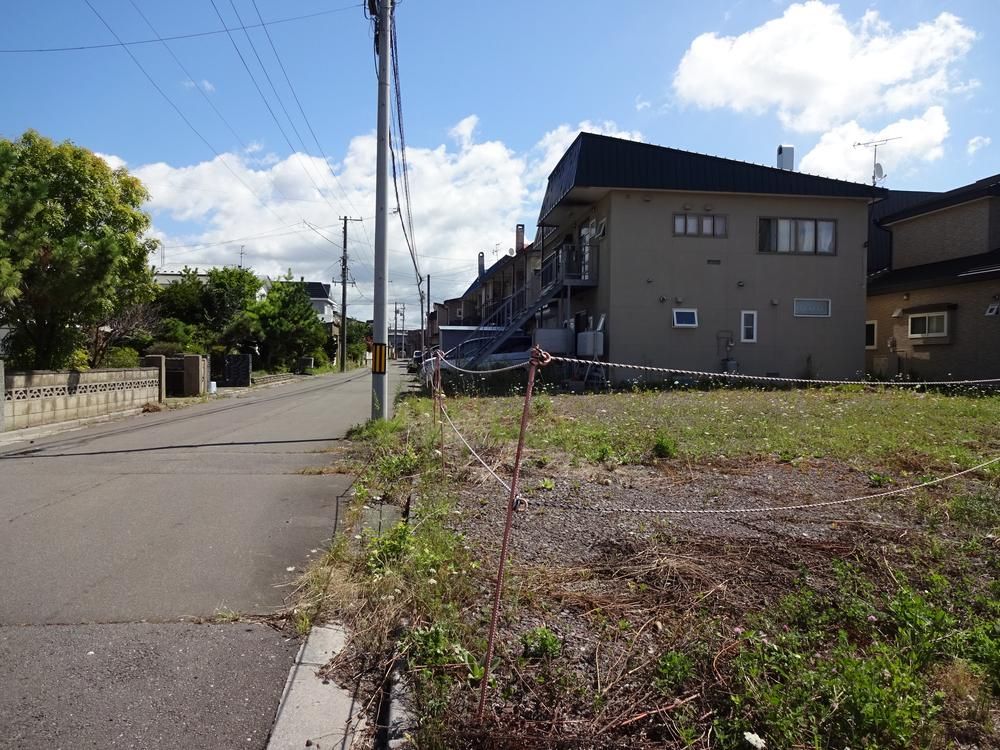 225m2 Corner Building Plot for Sale in Hakodate, Hokkaido - Thumbnail 4