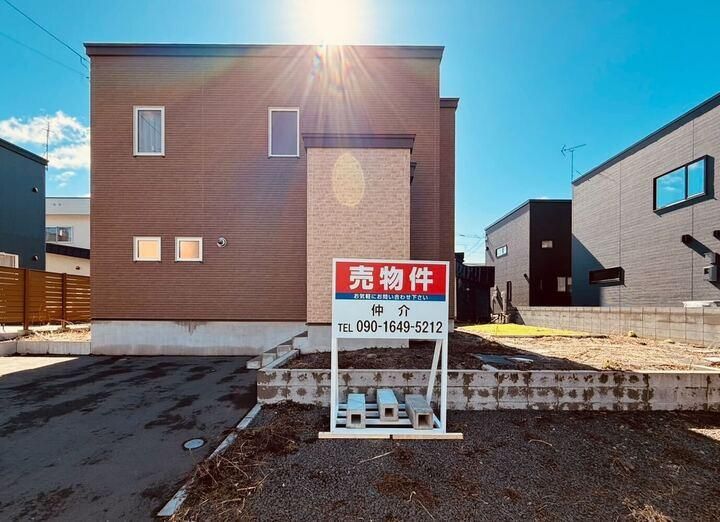 Renovated 3LDK House for Sale in Ebetsu, Hokkaido - Thumbnail 2