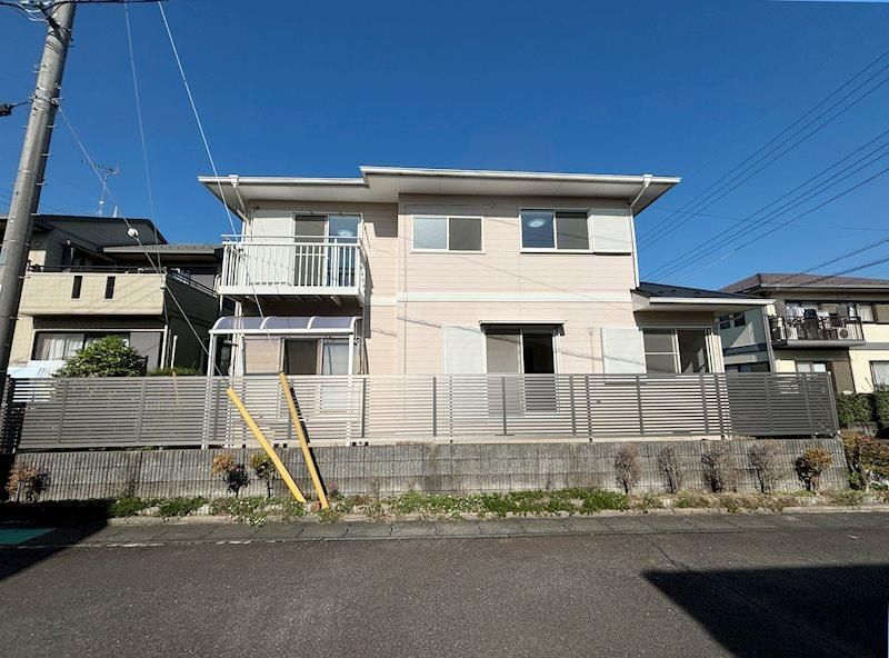 Renovated 5LDK House on Corner Lot in Ryugasaki, Ibaraki | 17.8M Yen - Thumbnail 2