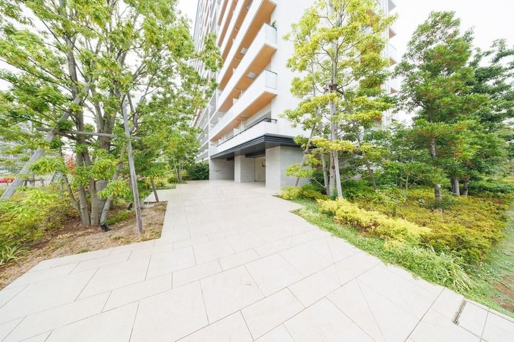 3LDK Apartment for Sale in Ebina, Kanagawa – 72.81m² - Thumbnail 2