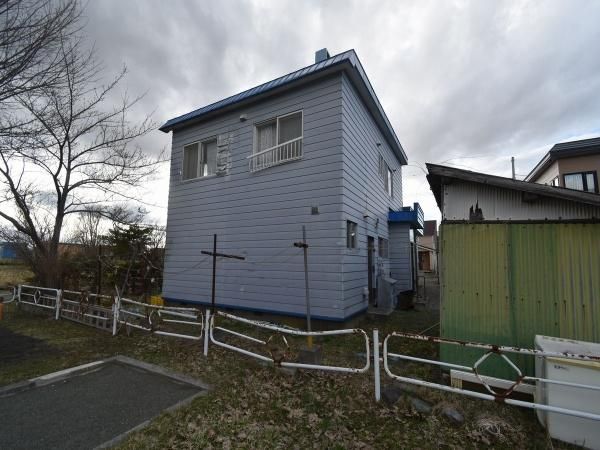 Land for Sale in Kamiebetsu Minamimachi, Ebetsu, Hokkaido - 410.23 sqm - Thumbnail 3