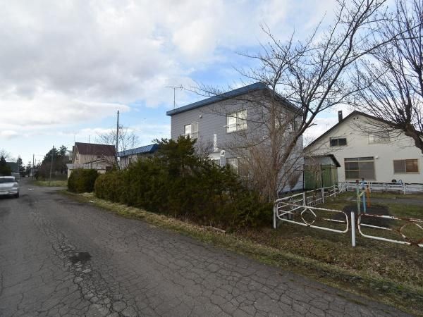 Land for Sale in Kamiebetsu Minamimachi, Ebetsu, Hokkaido - 410.23 sqm - Thumbnail 2