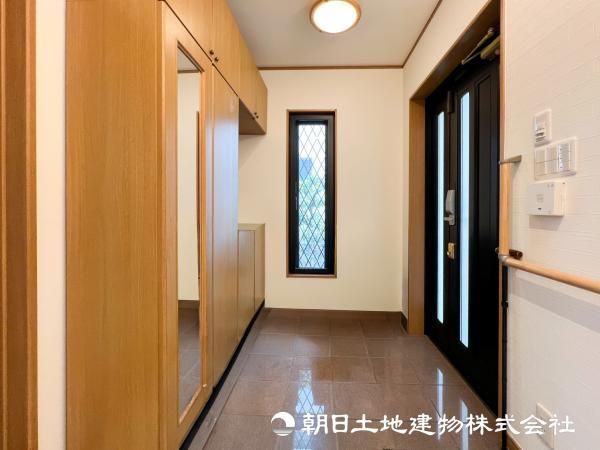 5LDK+2S Reinforced Concrete House in Aoba-ku, Yokohama - Thumbnail 3