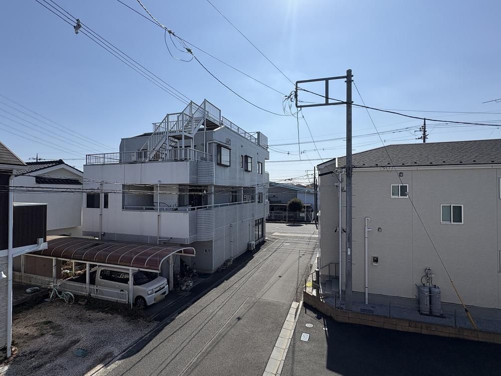 2022 Built 4LDK House with Solar Panels in Ome, Tokyo - Thumbnail 4