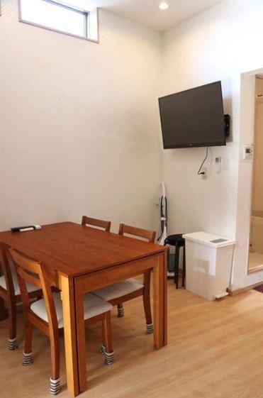 2LDK Detached House for Sale in Tenjashaya, Osaka Nishinari - Thumbnail 4