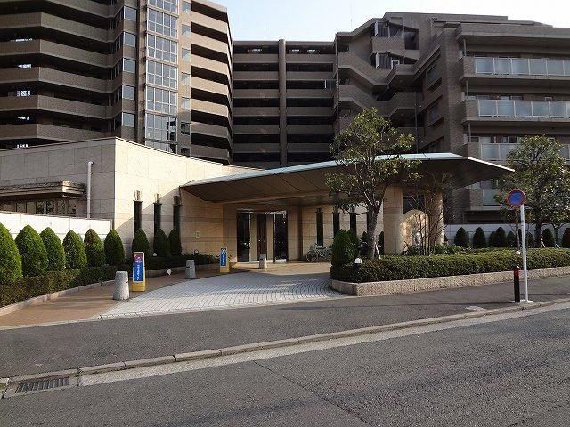 Angel Court Shinkawasaki 3LDK Apartment for Sale in Kawasaki - Thumbnail 3