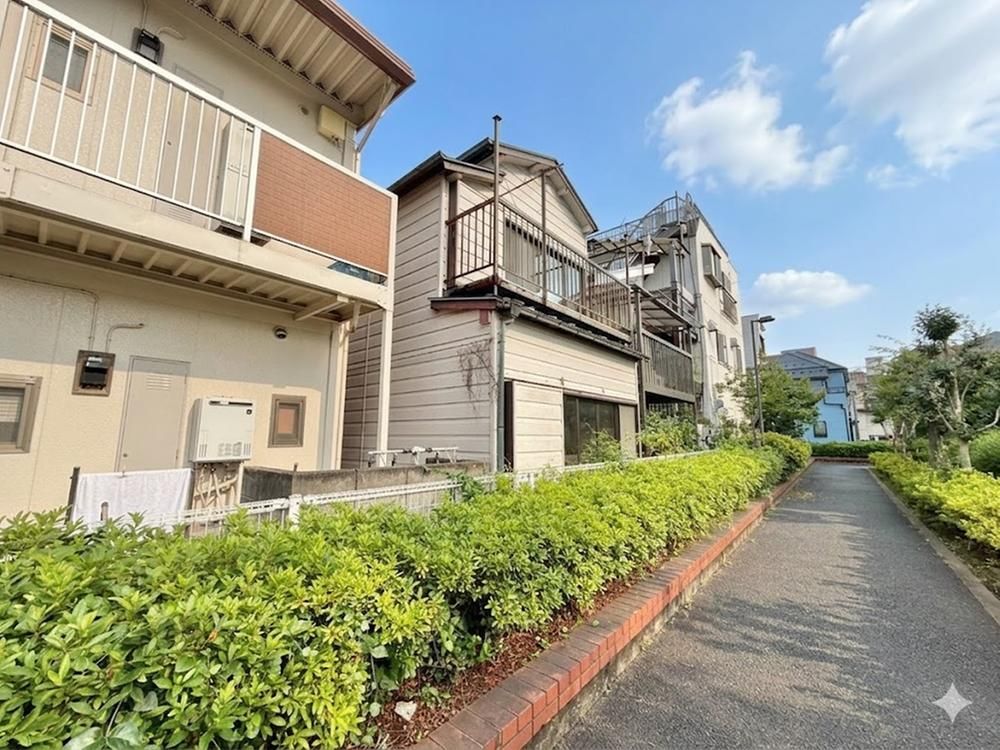50.38m2 Land for Sale in Nishi-Kameari, Katsushika, Tokyo - Thumbnail 2