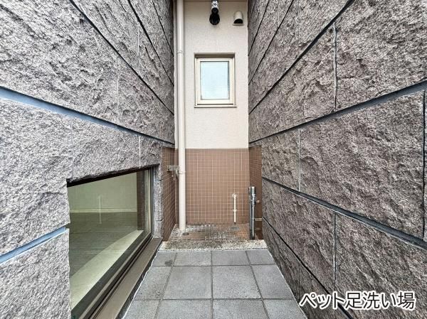Renovated 3LDK Apartment in Urasoe, Okinawa - 68.09 sqm - Thumbnail 2