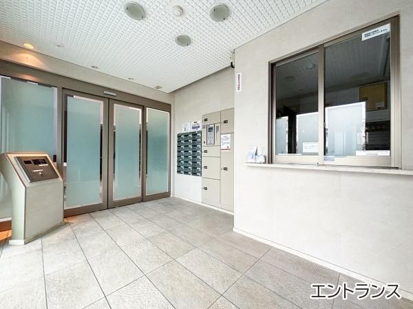 Renovated 3LDK Apartment in Urasoe, Okinawa - 68.09 sqm - Thumbnail 4