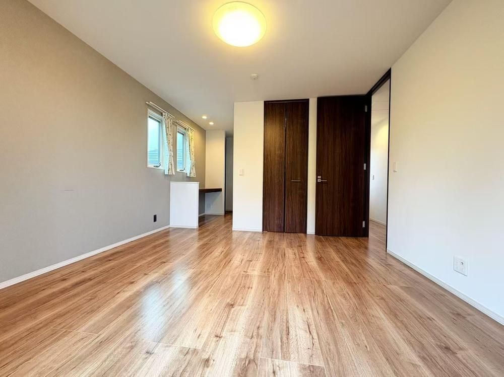 Modern 4LDK House for Sale in Hachioji, Tokyo - Thumbnail 4