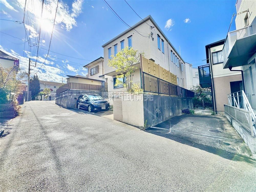 Renovated 4LDK House for Sale in Tokorozawa, Saitama - Thumbnail 2